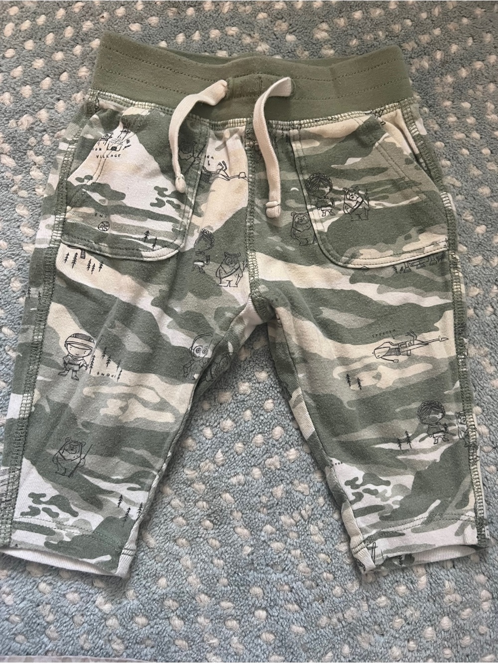 Baby GAP Star Wars 6-12 Months Green Camo Jogger Pants with Soldier Print